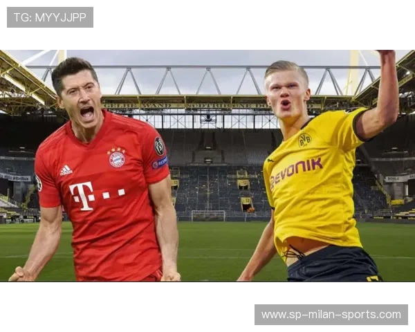 哈兰德牵制两人后顺势起脚