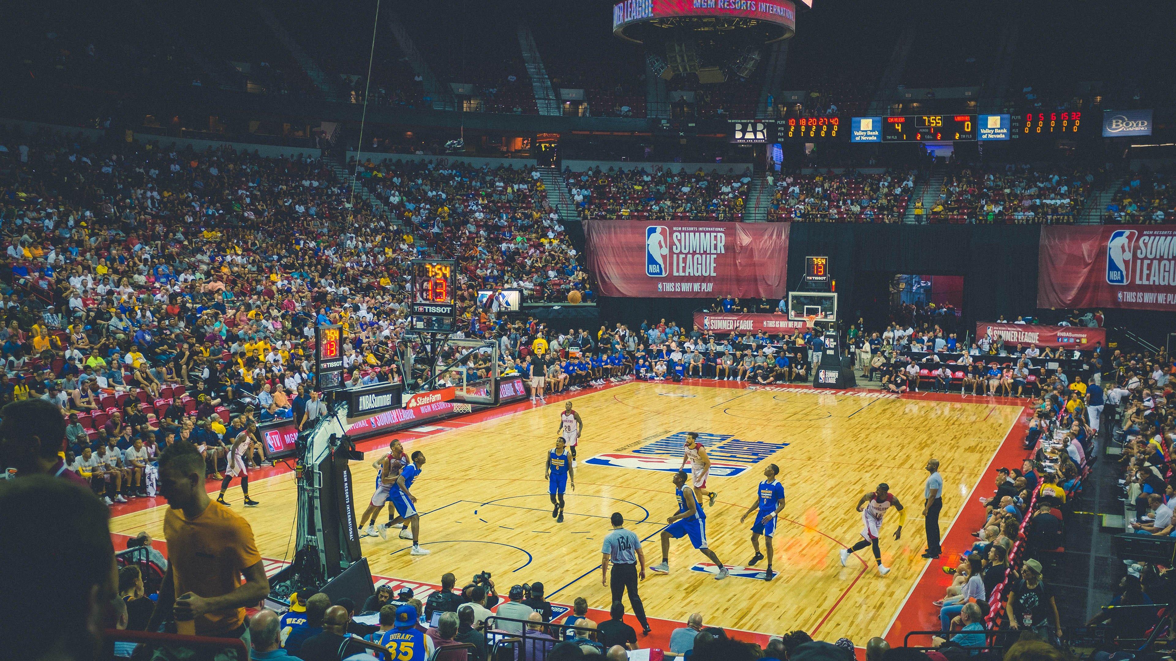 WTA赛场出现精彩反手制胜分